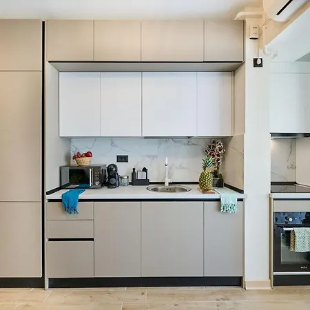 Ademar Luxury Apartment- Spa&pool דירה