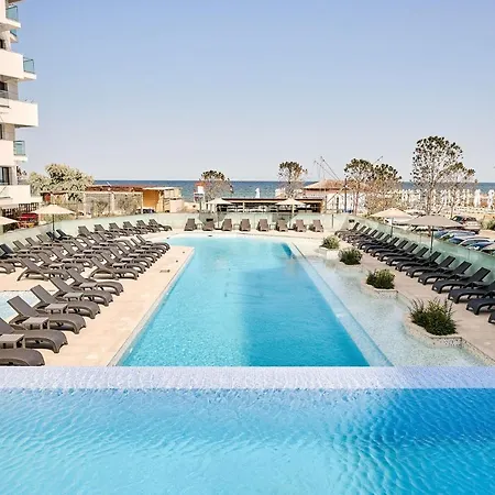 דירה Ademar Luxury Apartment- Spa&pool *