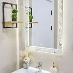 Ademar Luxury Apartment- Spa&pool Apartman