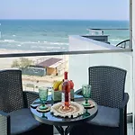Apartman Ademar Luxury Apartment- Spa&pool Mamaia