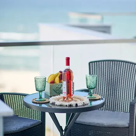 Ademar Luxury Apartment- Spa&pool * Mamaia