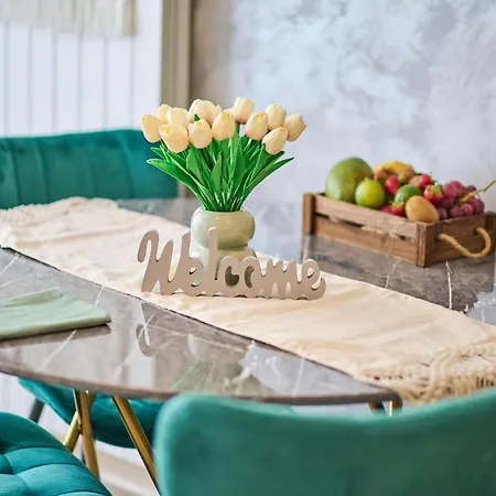 Ademar Luxury Apartment- Spa&pool Apartamento