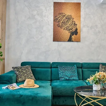 Ademar Luxury Apartment- Spa&pool Mamaia