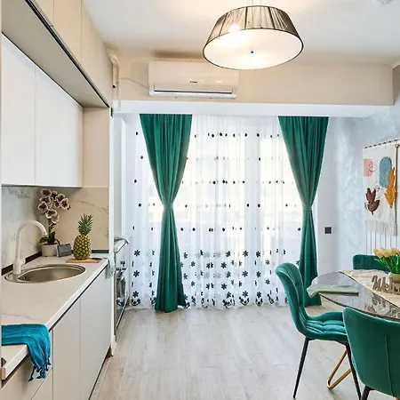 Ademar Luxury Apartment- Spa&pool Apartamento Mamaia